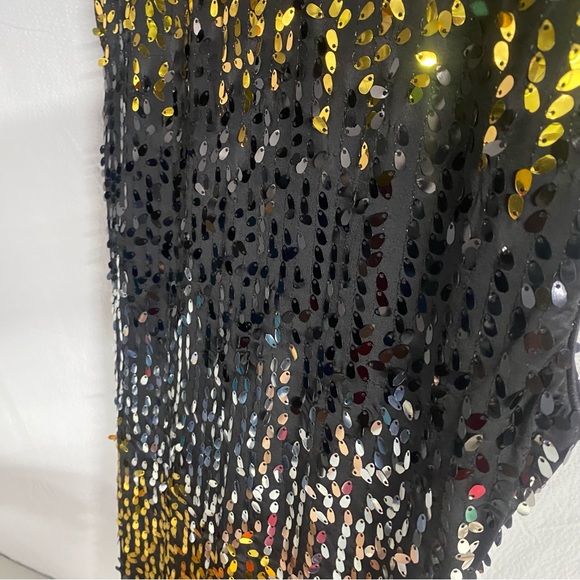 As U Wish Teardrop Sequin Bodycon Dress, Gold/Silver/Black, Size Juniors Medium - Picture 2 of 9